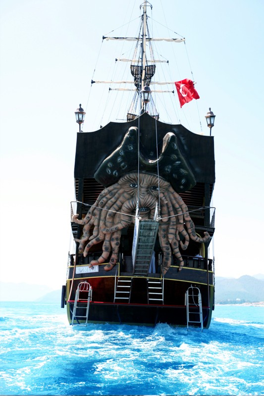 Pirate Boat Adventure – Antalya